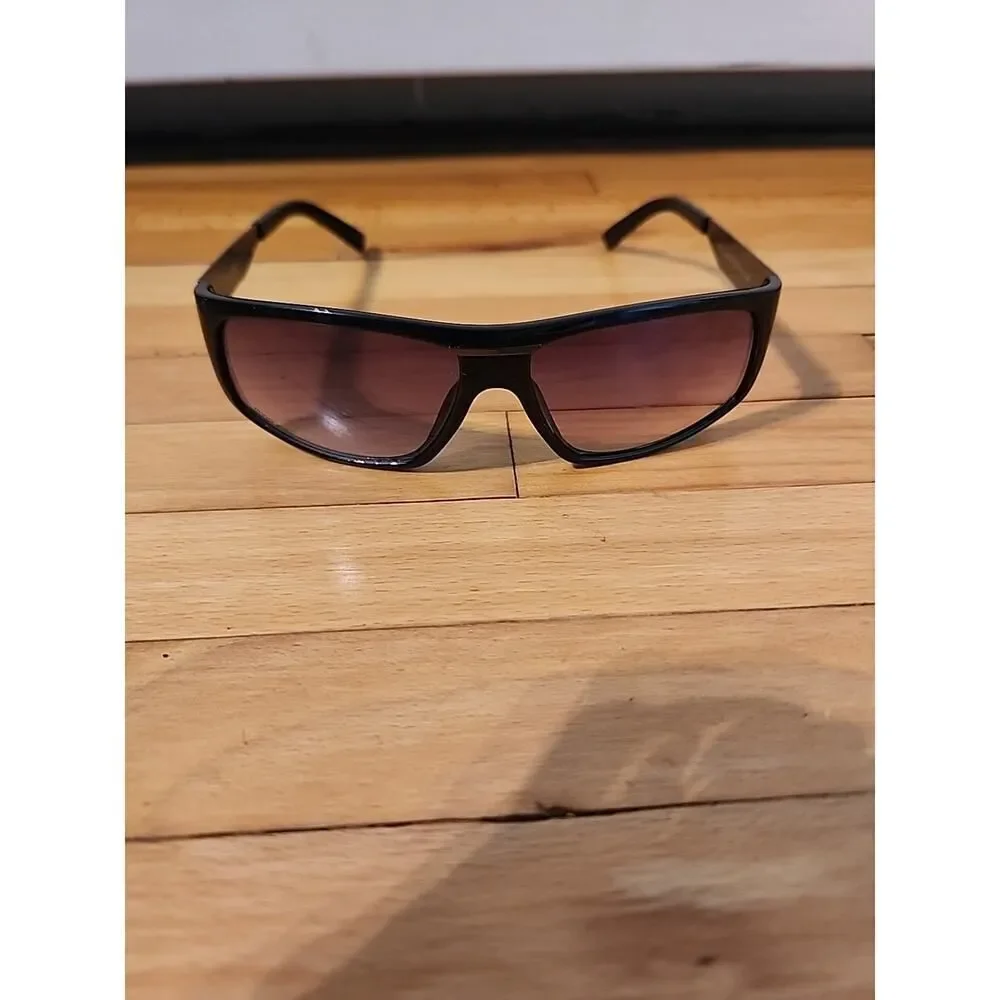 Porpoise Men's Sunglasses UV Protection Black Stylish Sleek